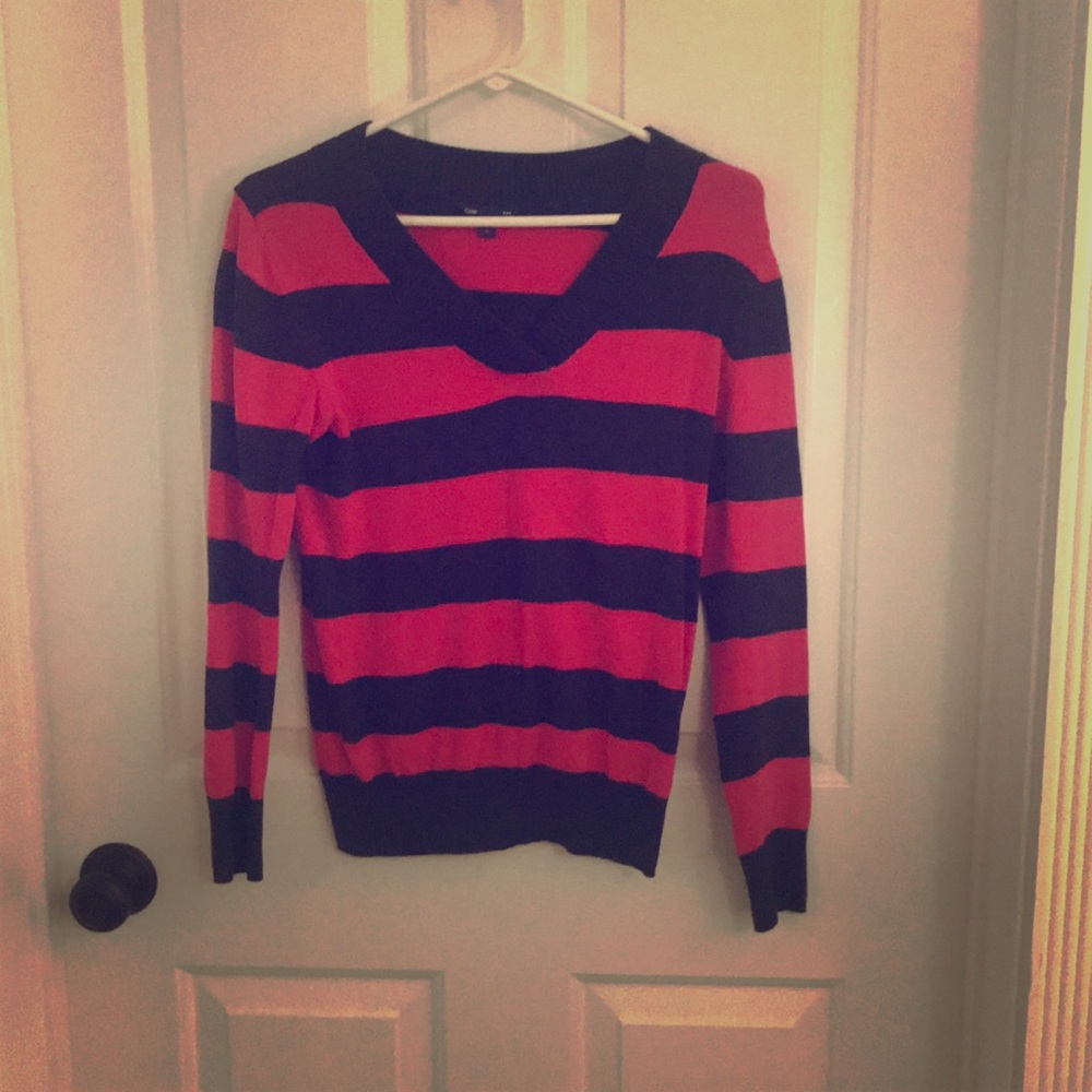 Gap Sweater